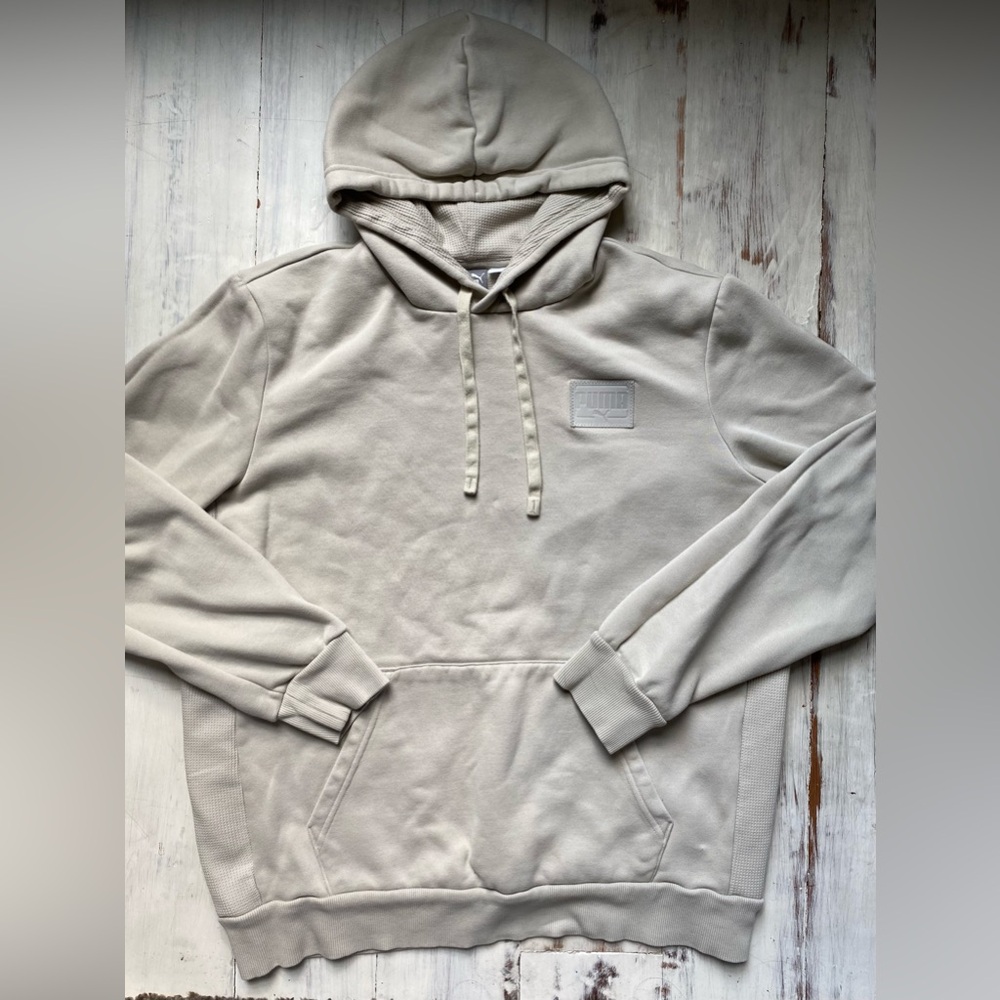 Men's Puma Beige Hoodie Size L